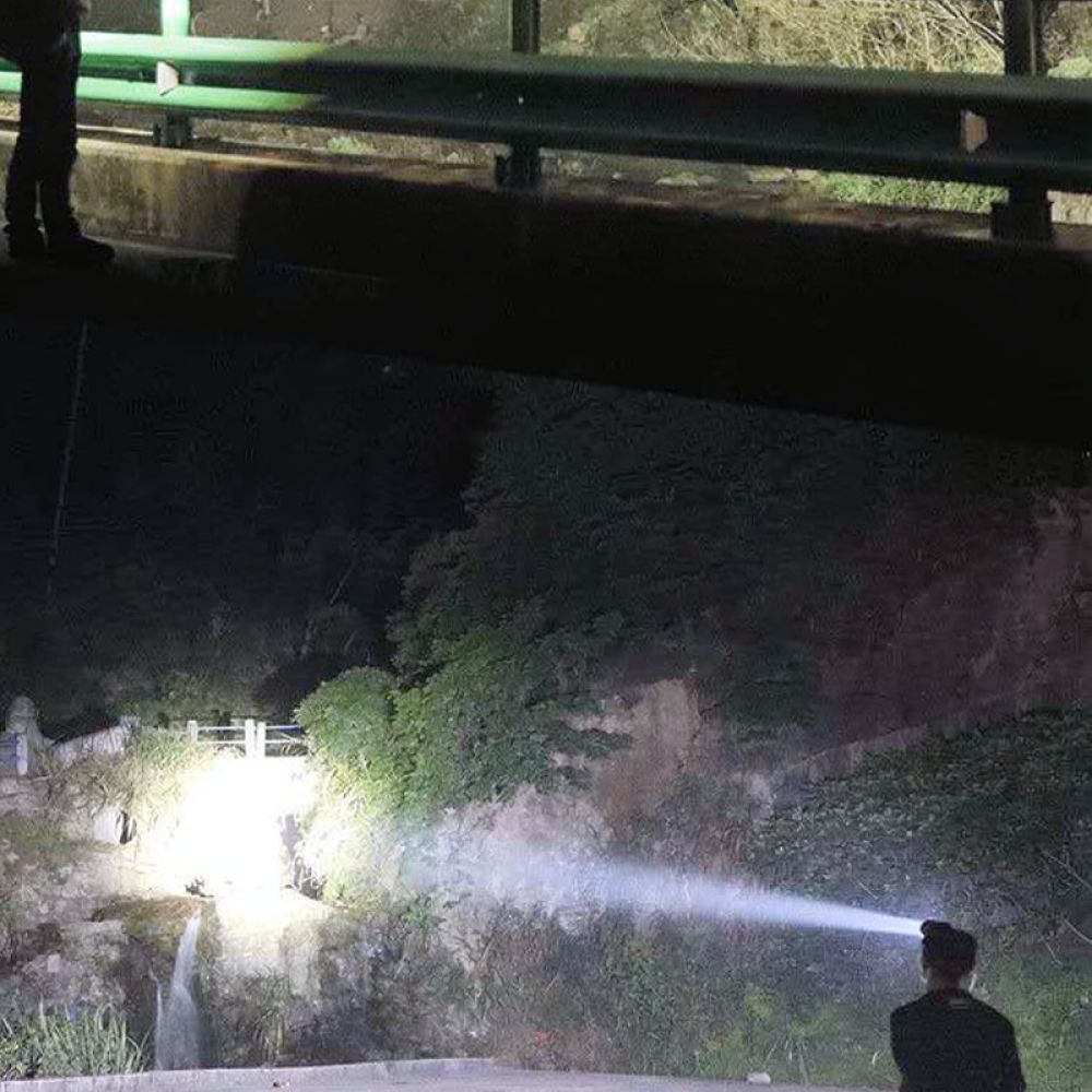 Lampu Kepala LED Efisien, Sent - Running Gear For Night ulasan dan harga